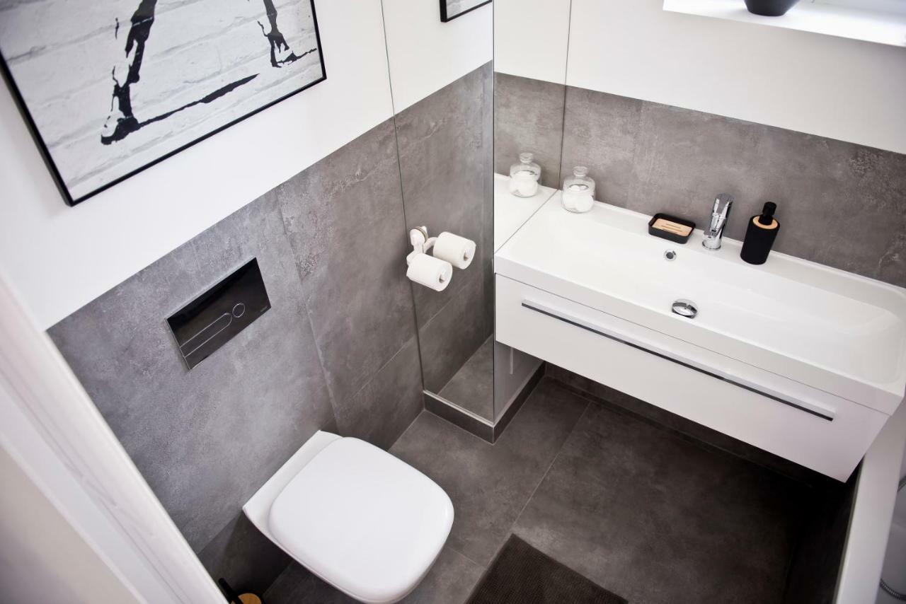 Apartament Powisle With Balcony Варшава Экстерьер фото