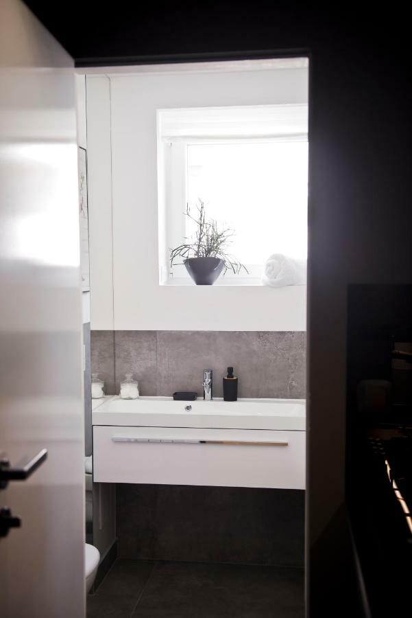 Apartament Powisle With Balcony Варшава Экстерьер фото